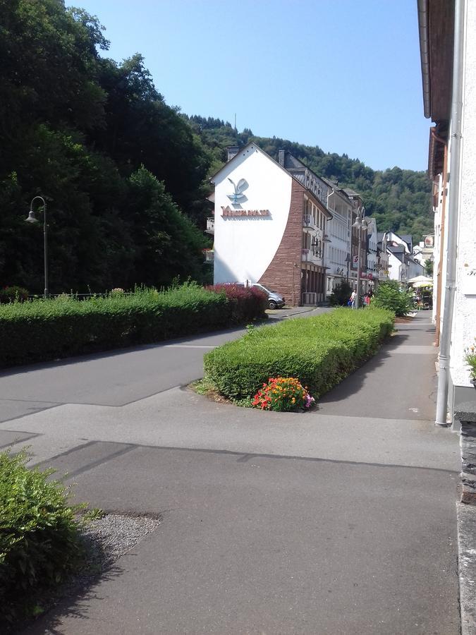 Gaestehaus Viktoria Bad Bertrich Exterior photo